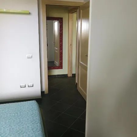 Lovely Flat דירה