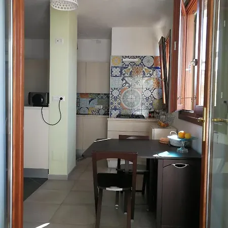 Lovely Flat Alguer